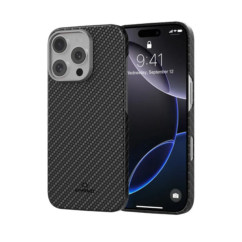 Scutum Carbon 碳纖維防摔磁吸殼 - iPhone 16 系列